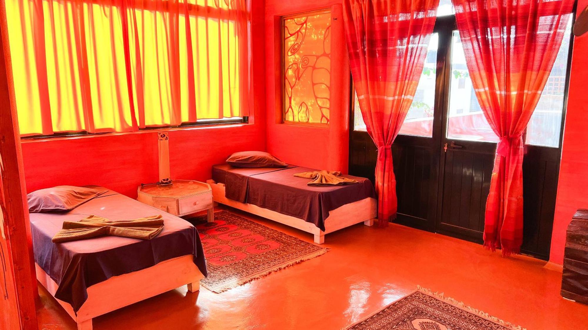Surfactivity Guest House Santa Maria Extérieur photo